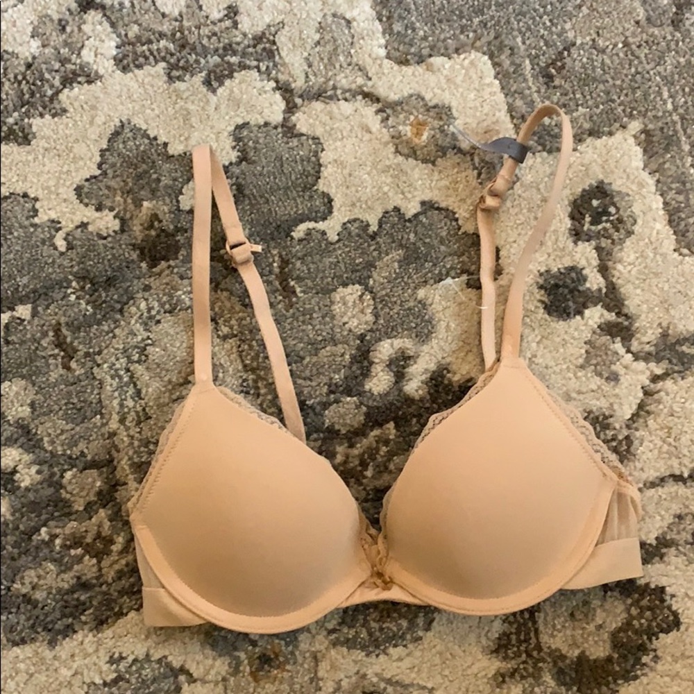 ✨NWOT Aerie 30B Nude Bra Convertible